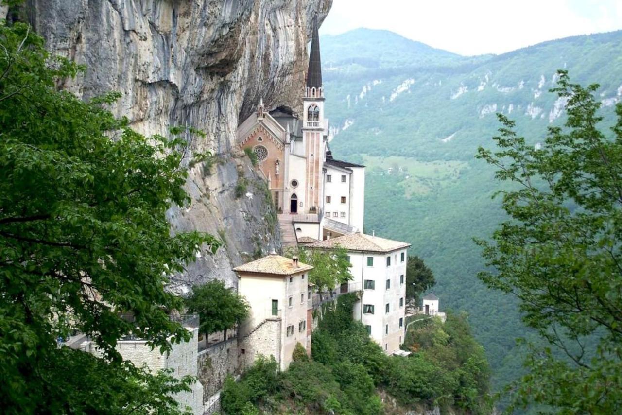 Casa Con Vista Forte - Tra Lago E Monti Rivoli Veronese Exteriör bild